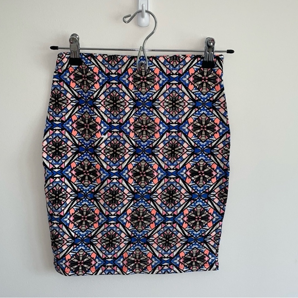 New Look Pattern Mini Skirt